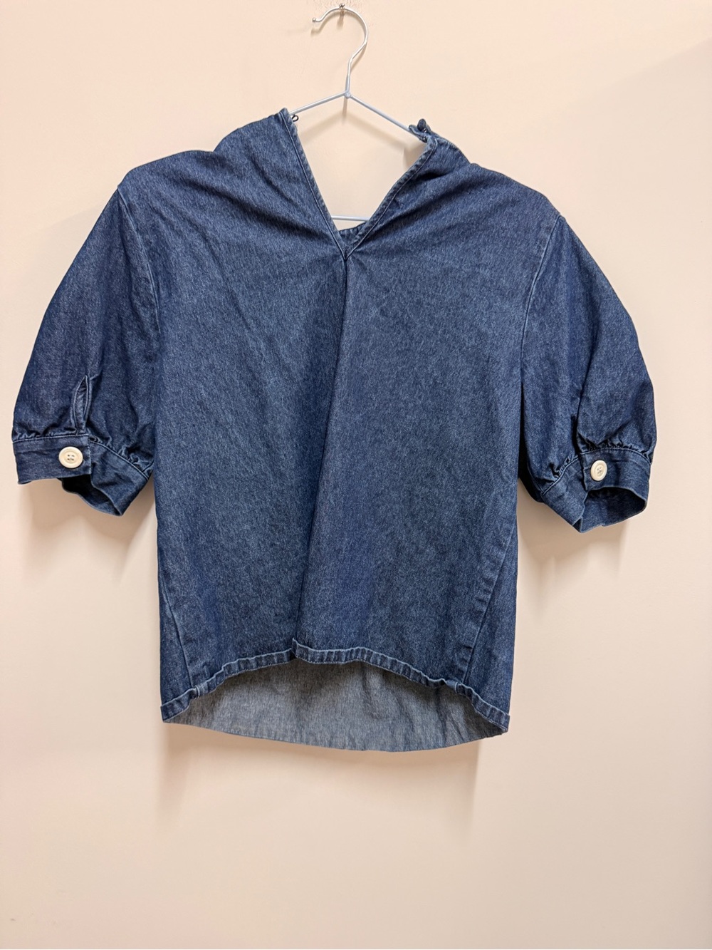 Who What Wear Dark Blue Denim Puff-Sleeve Top - Picture 3 of 3